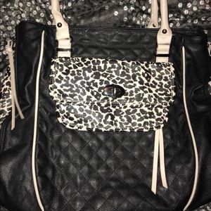 Make me an offer! Large Steve Madden Handbag